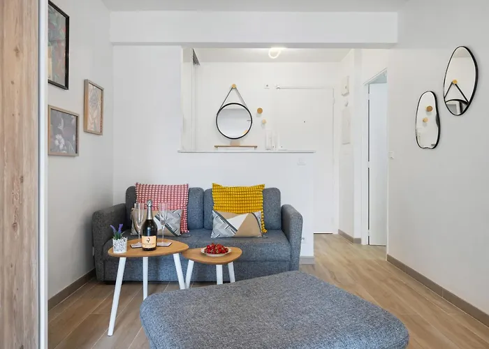 Apartment Le Mistral Nice